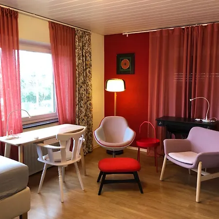 Lejlighedshotel In Rot, Fraenkisches Design, Balkon In Nur 50 Schritten Zum Radweg, Ideal For Long Stay, Relocation